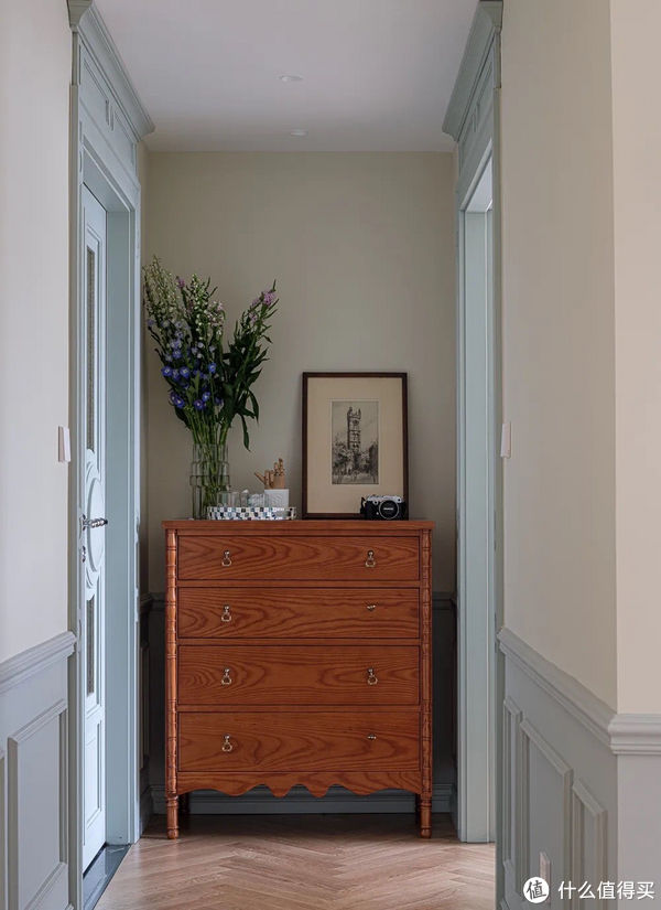 玄关|126㎡做一室一厅?她家的诸多大胆设计,让人眼前一亮!