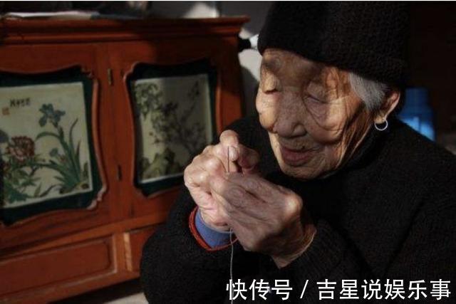 孩子|啥样的父母晚年容易拖垮子女?孩子:就怕三样全占的