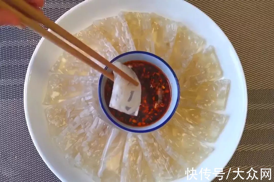 山东人|山东人过年必备，你家占了几样？网友：正月不用做饭了