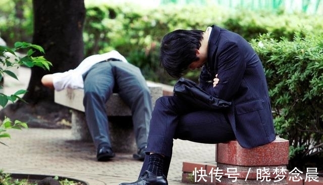 美国|被美国从“神坛”强制扯下的东芝，在“凡尘”里越走越远