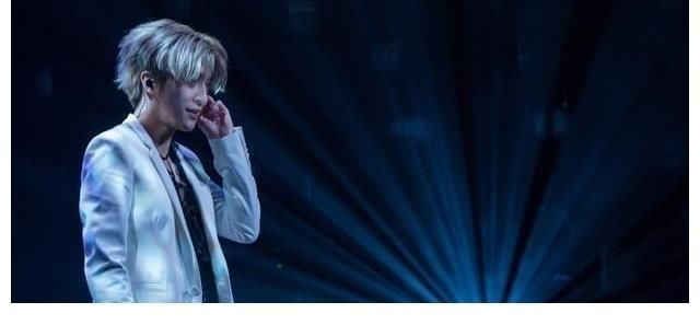 鞠婧祎|《我们的歌》同样是失误,为何对待薛之谦、周兴哲的态度大不同?