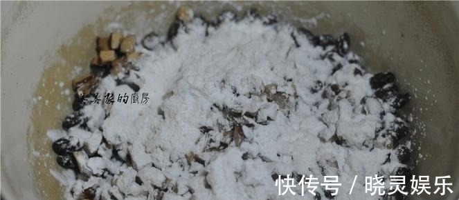 木薯粉|女人常吃这种“碱性食物”,大鱼大肉都不如它,营养不比牛奶差!