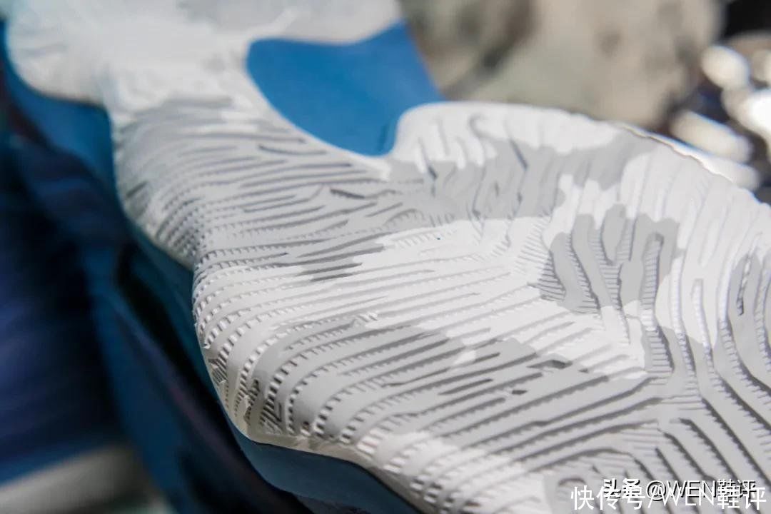 无痕橡胶|2020年度最强实战的平替？Asics Invade Nova开箱