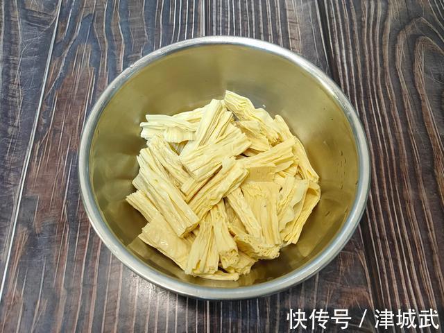 这食材10元一斤,蛋白质含量比牛肉还高,常吃点,家人都受益