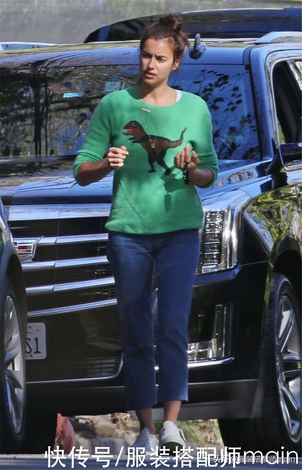 印花毛衣，春天穿正好，教你4个精致又时髦的穿搭思路