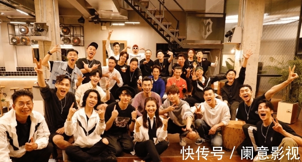 不落井下石的真君子、低調(diào)學(xué)知識(shí)的好學(xué)生,劉迦是大寫的人間清醒