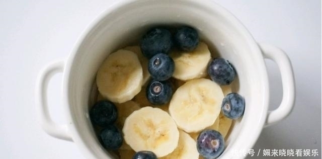 燕麦|减肥早餐这样吃,无油无糖低热量,好吃不馋嘴,常吃体重蹭蹭降