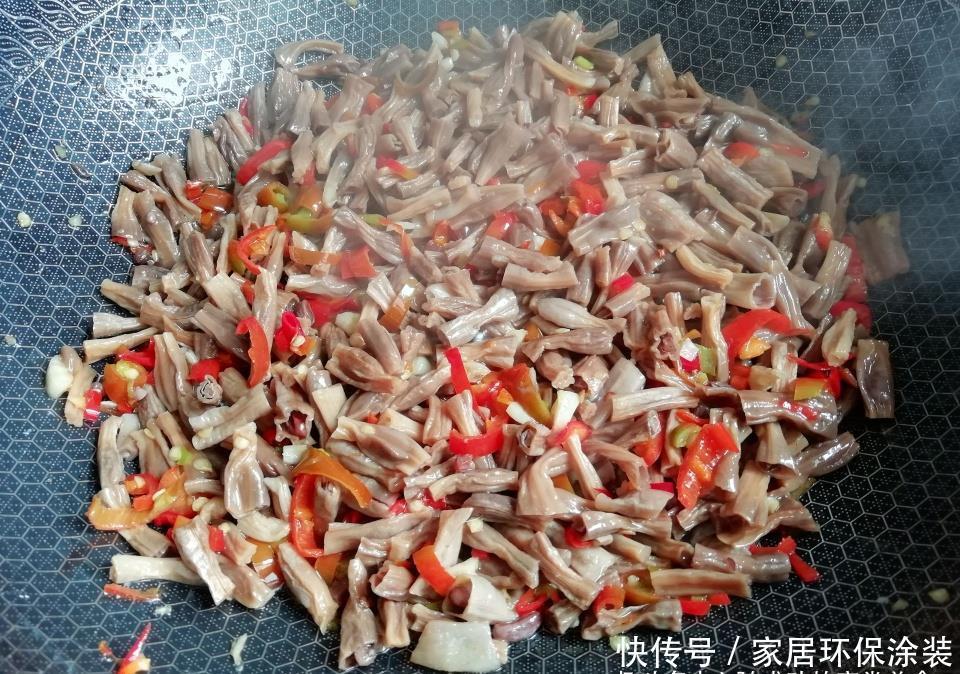 香菜|此菜我家每年晒20斤，和腊肉是绝配，肉香菜鲜口感好，家人都爱吃