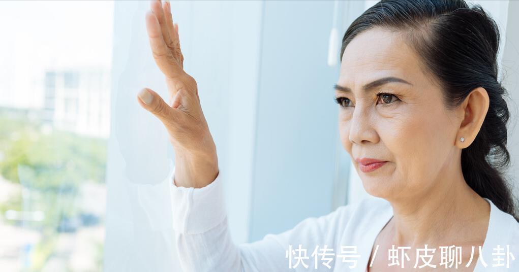 女人|57岁女人哭诉：退休后去练瑜伽，本是为了减肥，结果却毁了我的家