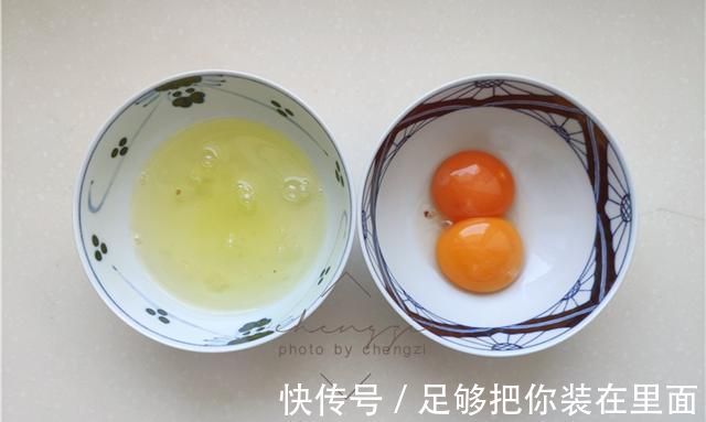 西红柿|70岁老两口喜欢的“鸡蛋疙瘩汤”，和面不加水，筋道爽滑吃不腻