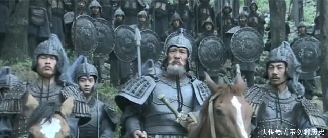 五虎上将|同是五虎上将,为何关羽一直瞧不起马超和黄忠,对赵云却很重视?