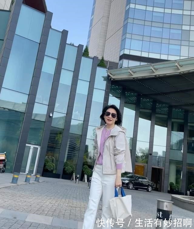 穿搭 这位中年妈妈真会穿，“4件外套”惊艳所有人！详细穿搭干货附上！