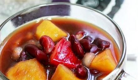 ?南瓜和此物配著吃，氣色不會差，皺紋沒了，大肚子也不見了！