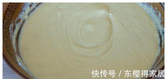 玉米面这样做才好吃,不揉面不擀面,筷子简单一搅,出锅比肉还香