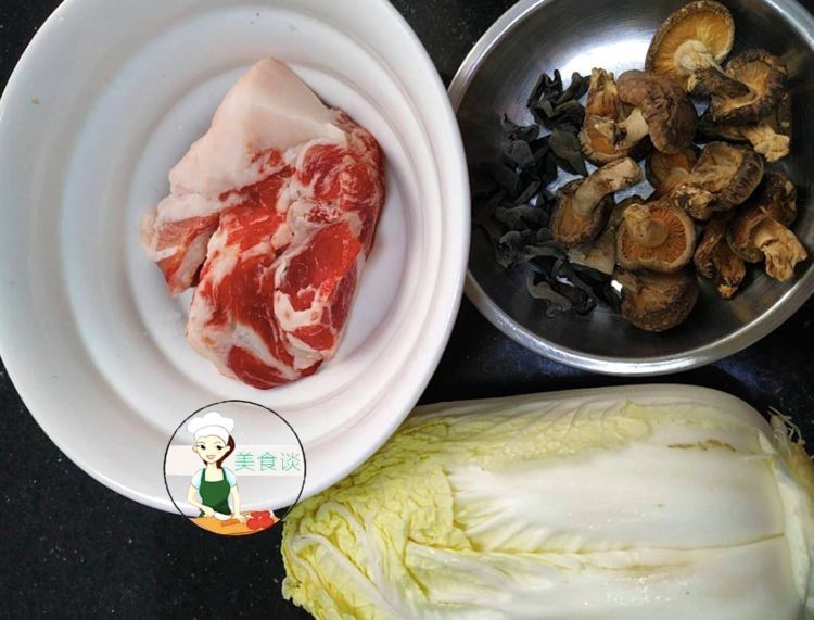 正当|秋天蒸包子,用此菜做包子馅,鲜香多汁,现在正当季,营养又美味