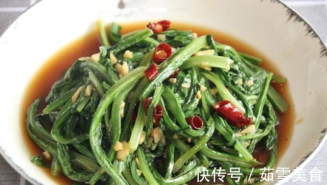 上海青|不管炒什么青菜,直接下锅炒就错大了,学会3点,青菜翠绿不发黑