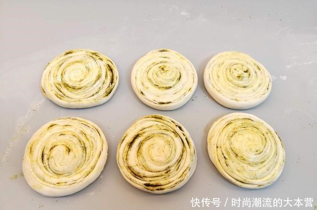  用全麦粉|粉丝留言问手抓饼做法，麻溜的赶紧安排上，配方和注意事项要记牢