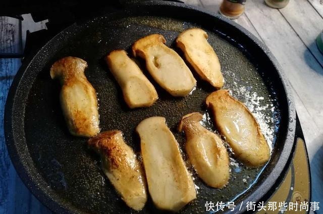 这样做杏鲍菇,比吃肉还香,材料简单,容易上手,值得一试