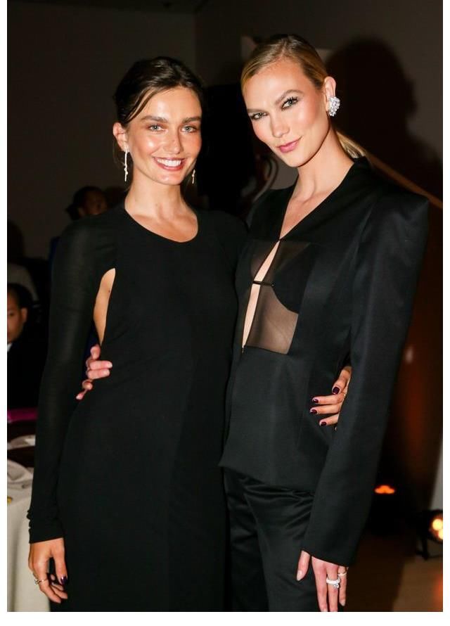 卡莉·克勞斯(Karlie Kloss)出席WSJ.雜志舉行的2021年創(chuàng)新者獎