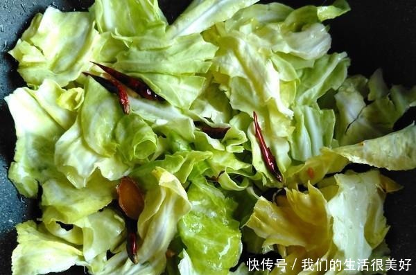 酸性体质是“百病之源”这种碱性食物,一定常吃,平衡酸碱更强健!