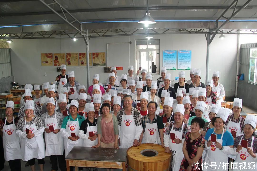 明星|麗水這個小吃又火了！熱門綜藝上出現，明星人手一個