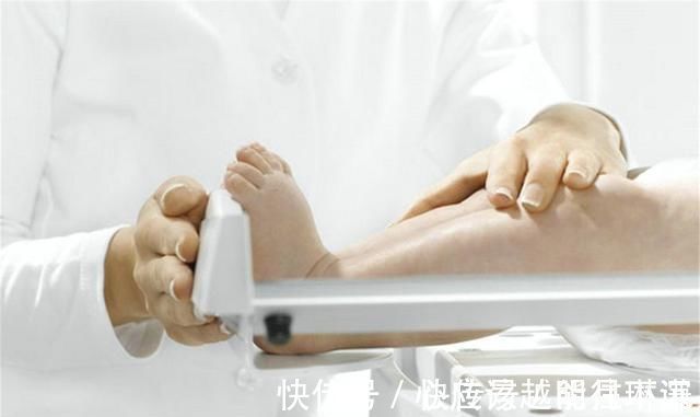 身长|月子里每一周,宝宝的正常发育指标,看看你家娃达标了没
