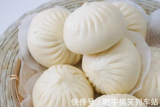 酵母|发面时，别只加酵母跟白糖！再加这一样，8分钟发满盆，香软蓬松