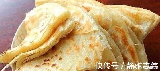 开水|烙饼用凉水还是开水用它来和面,酥软多层,一口下去太香了