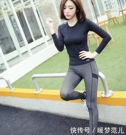 魅力|温柔大方的打底裤小姐姐,凸显出完美的曲线,透射出独特的魅力