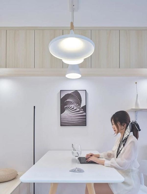 小户型|看到她家34㎡的小窝，我家130㎡瞬间就不香了，小户型住出了豪宅范