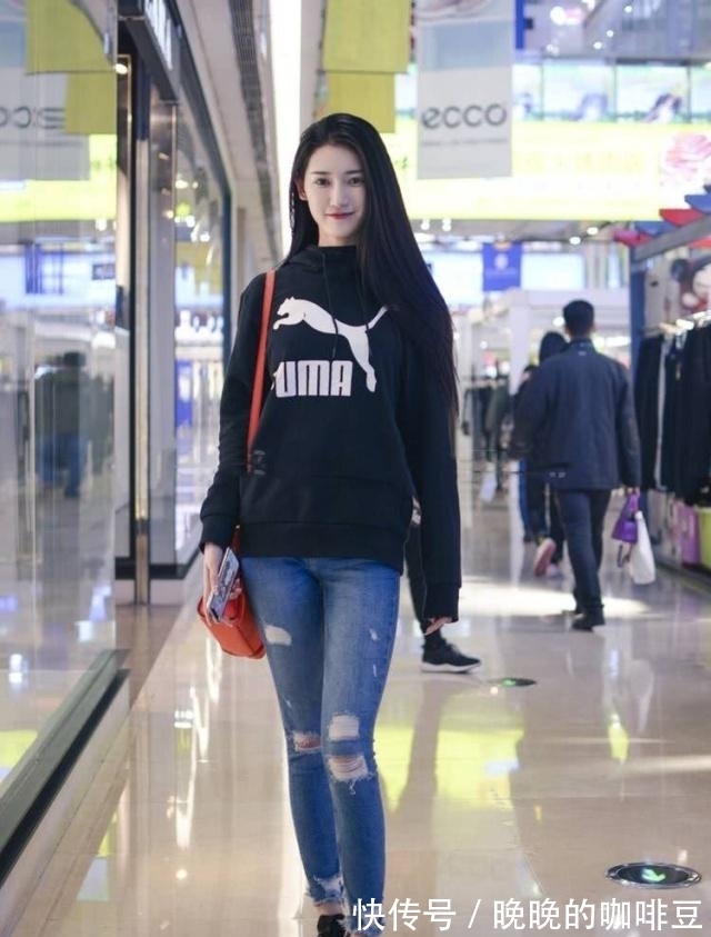 搭配 美翻了的牛仔裤搭配,炫丽的时尚潮流范,显得特别的帅气