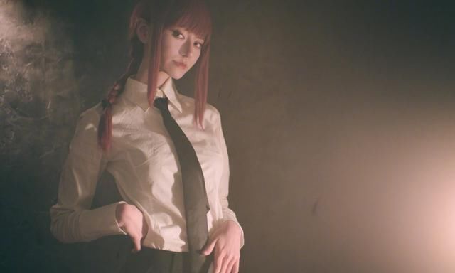 电次|网友COS玛奇玛,外形无比还原,网友:只可惜气质还差一点