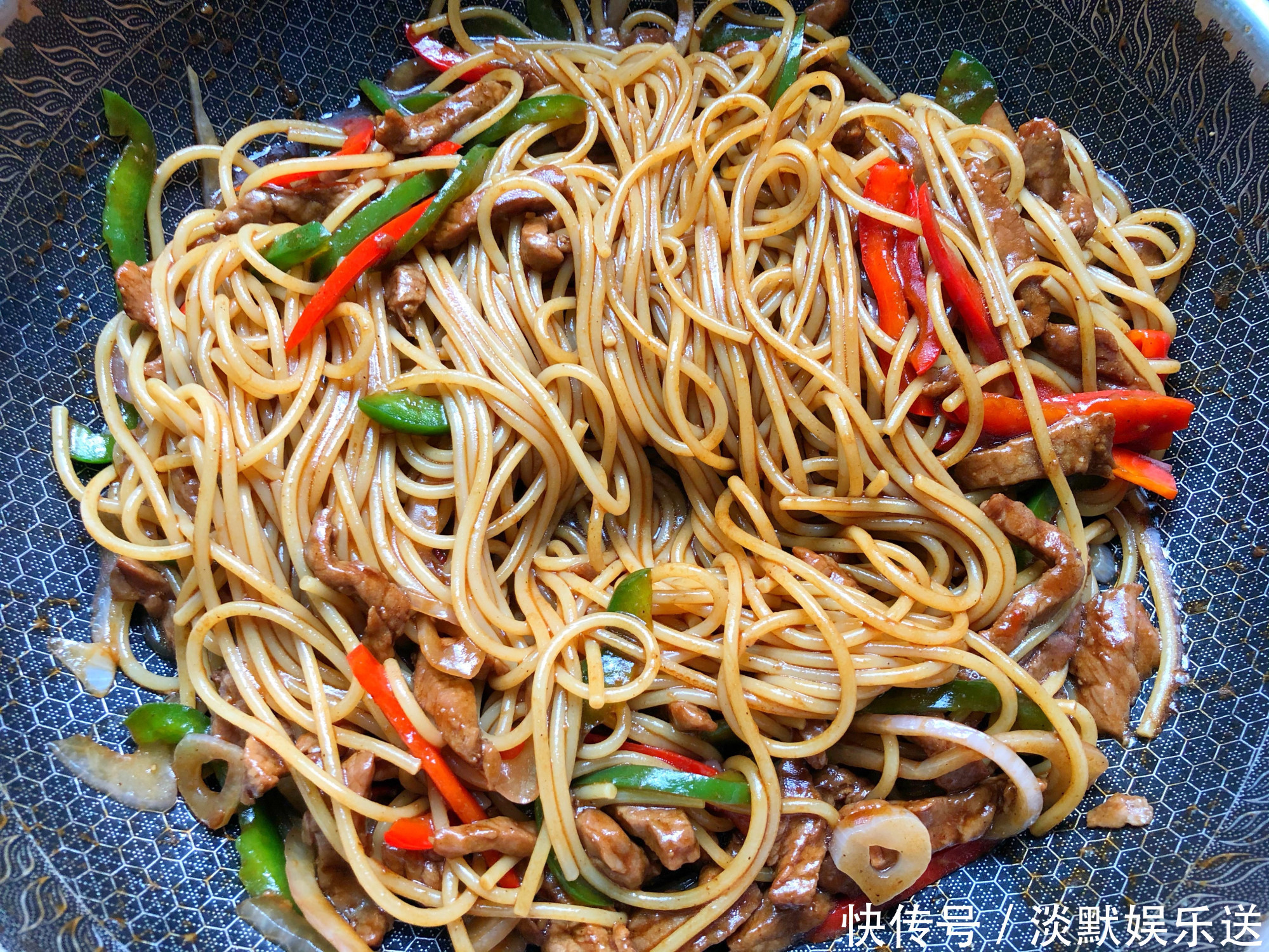  绝配|牛肉和它是绝配，简单一炒，营养又美味，全家都喜欢