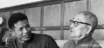 生计|闰土的孙子现今怎么样了依然为鲁迅工作,却已经不再为生计奔波