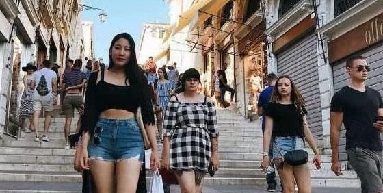 健身|年过38岁的阿姨坚持运动加健康饮食，身材婀娜多姿，散发女人味