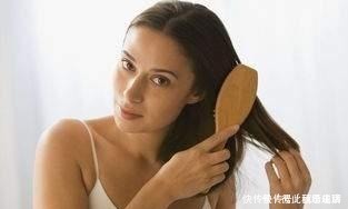 干性|头发隔多久洗一次最好,很多人还不知道,难怪头发越掉越多