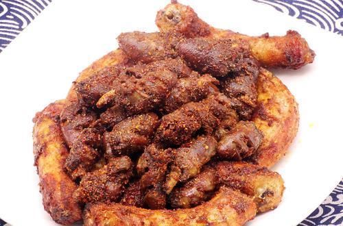 鸡身上有4处,堪称寄生虫的“老巢”,别大意,宁愿扔了都别贪食