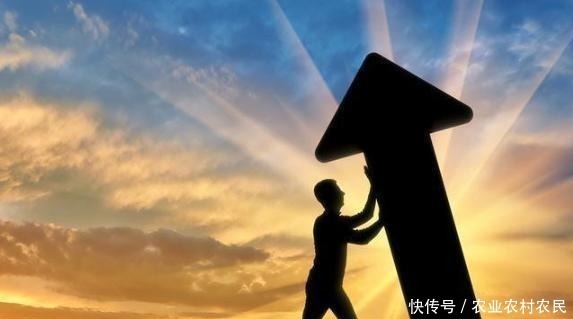 李嘉诚办公室中这副对联,悬挂了数十年,说尽千古人生,建议一读