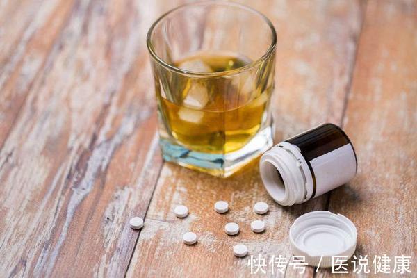 鼻腔|肝硬化到来时,身体会有5种情况,若你有,这3个行为要远离