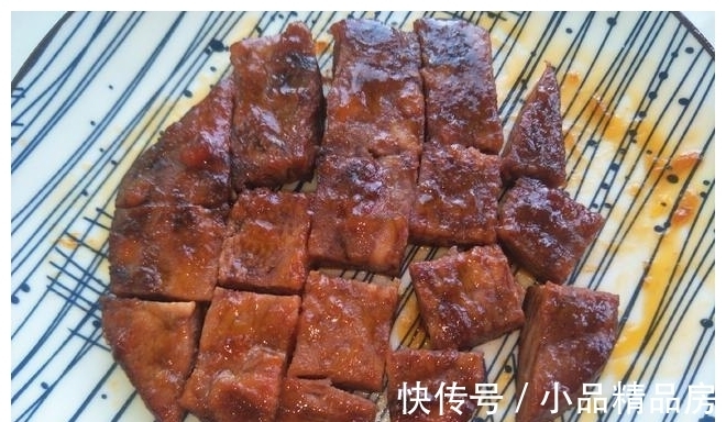 饭店|煎牛排时,教你正确做法,牛排香嫩入味,不比去饭店买的差