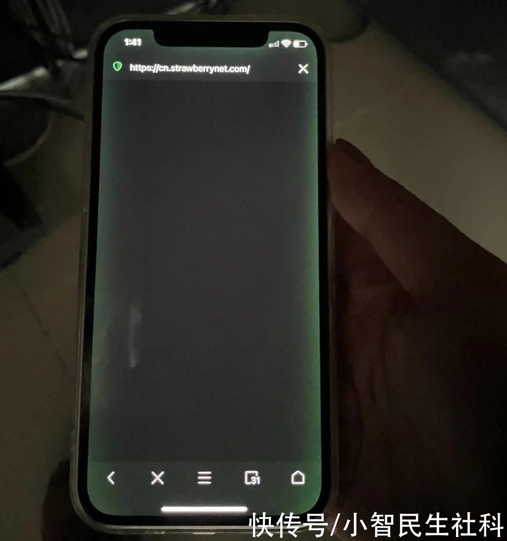 怒斥|“被绿”的iPhone12遭官方拒退,中招果粉怒斥苹果七宗罪
