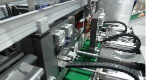 陈凤娟|一边直播一边唱歌 60老汉一年卖鸭蛋上亿元