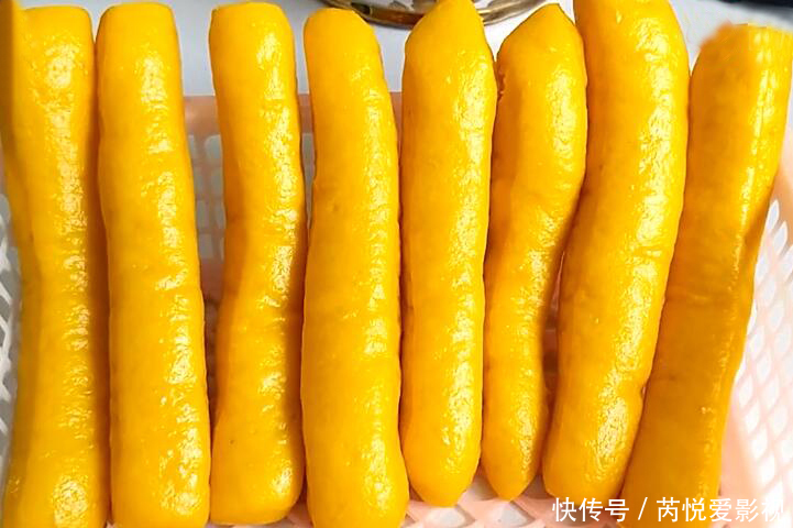 无水|红薯别再烤着吃了,如此简单一做无水无油无添加,香软又营养