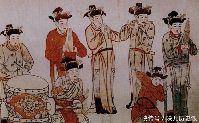 女流|她三十岁就走上权力巅峰,虽一介女流却带领辽国走向了富强