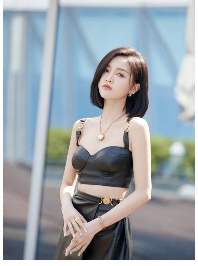 火辣|吴宣仪让生活好看第二季综艺美图,清凉火辣