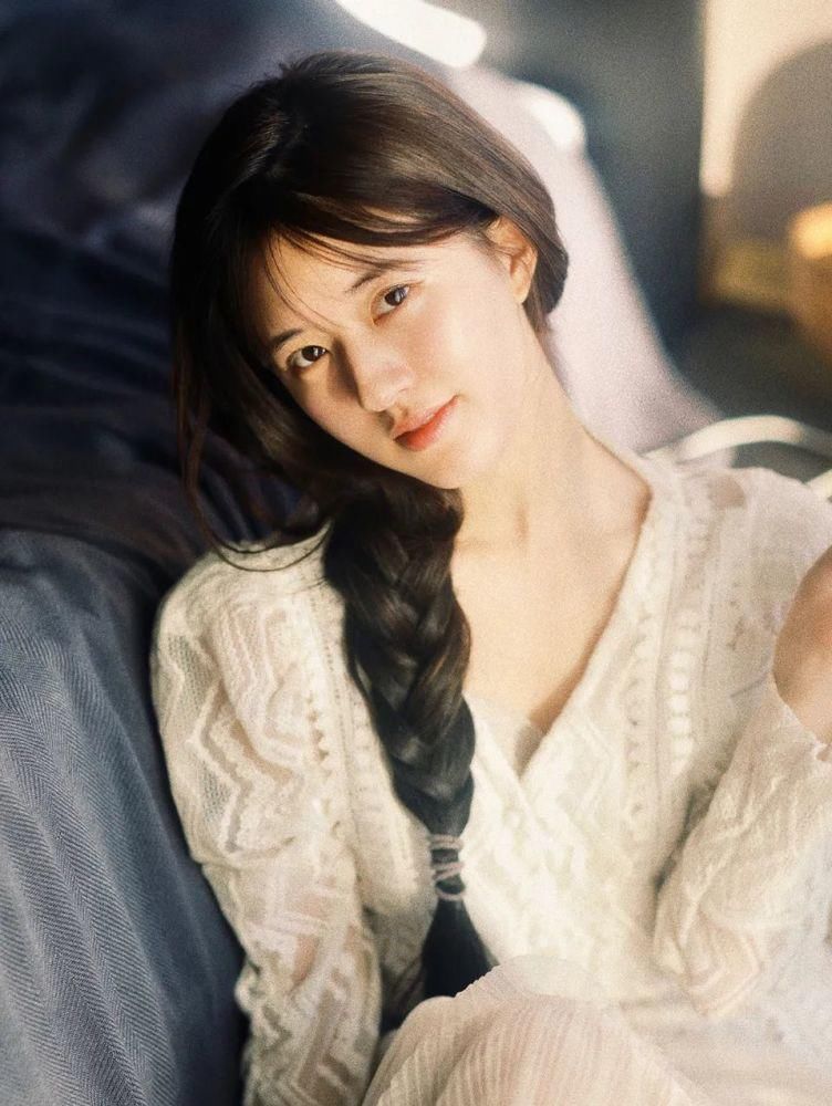 发量少发际线高的女生，赶紧试试这几款刘海！