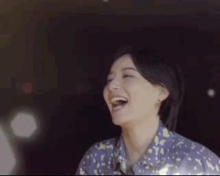  合适|姐姐不再乘风破浪，团综靠尴尬博眼球？宁静的追问是真相