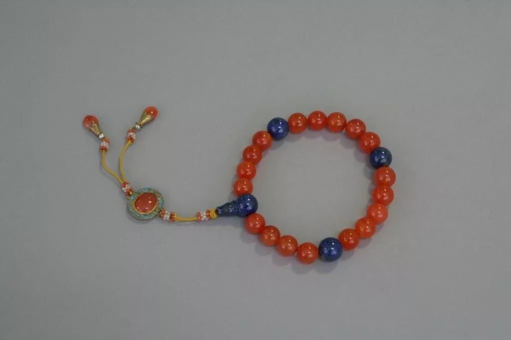 我们用红色征服了全世界!