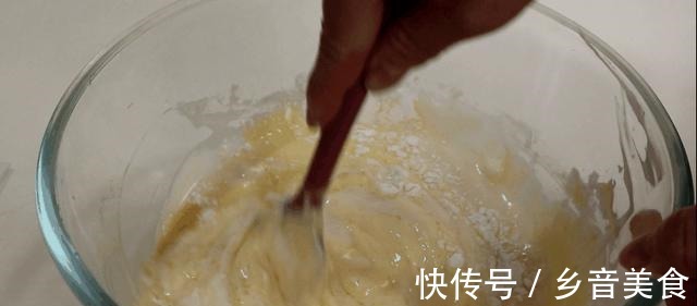 甜橙芝士蛋糕，不打发、不裱花，光看样子就爱了，比蛋糕店的好吃！