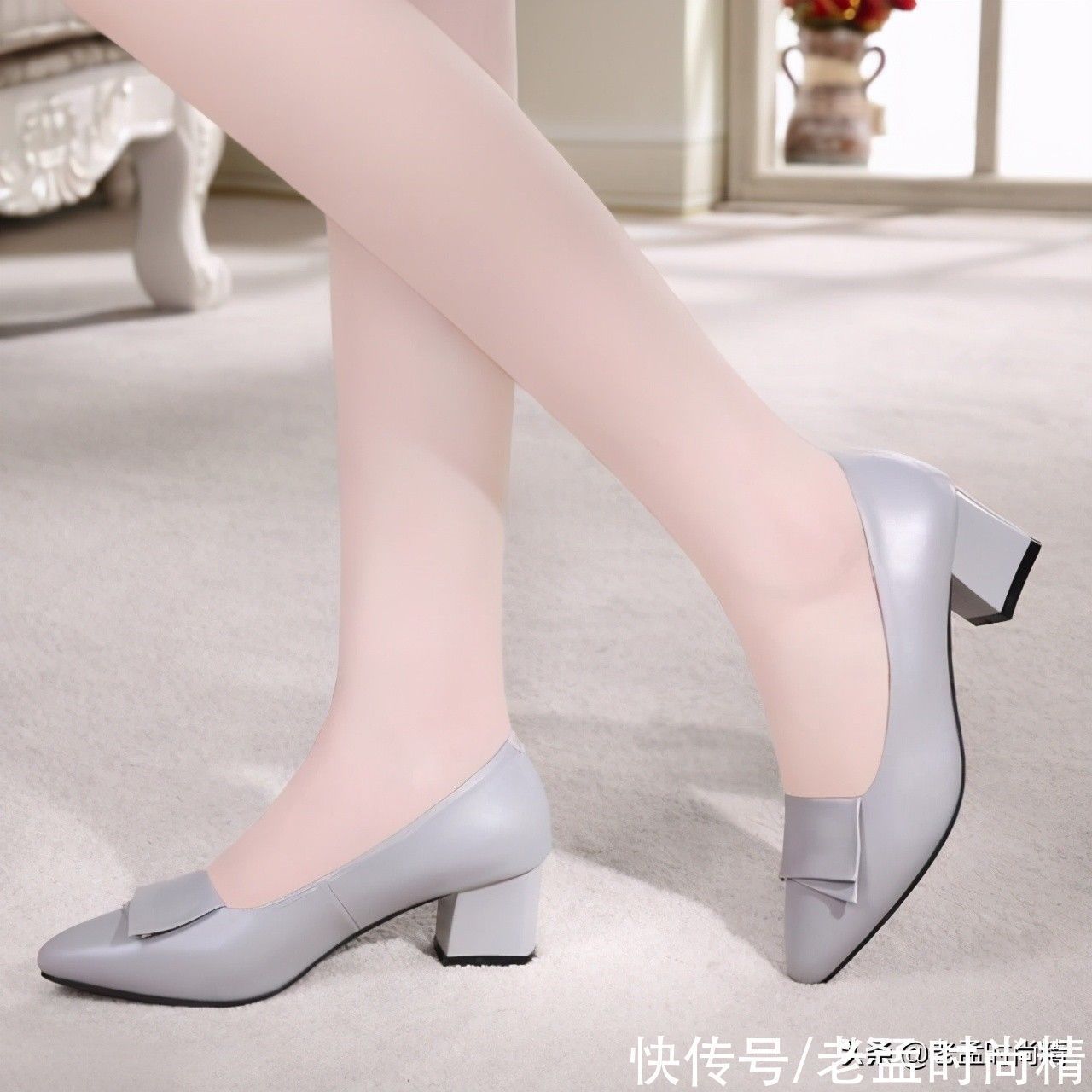 绒面 尖头中跟单鞋,穿上它简单舒服,上脚优雅随性